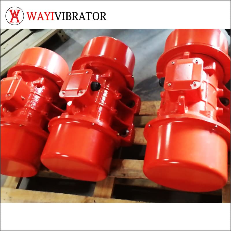 MVE 200/3 0.09kw 2KN 6.8kg good price good quality 3 phase vibration motor from factory Shanghai Chi