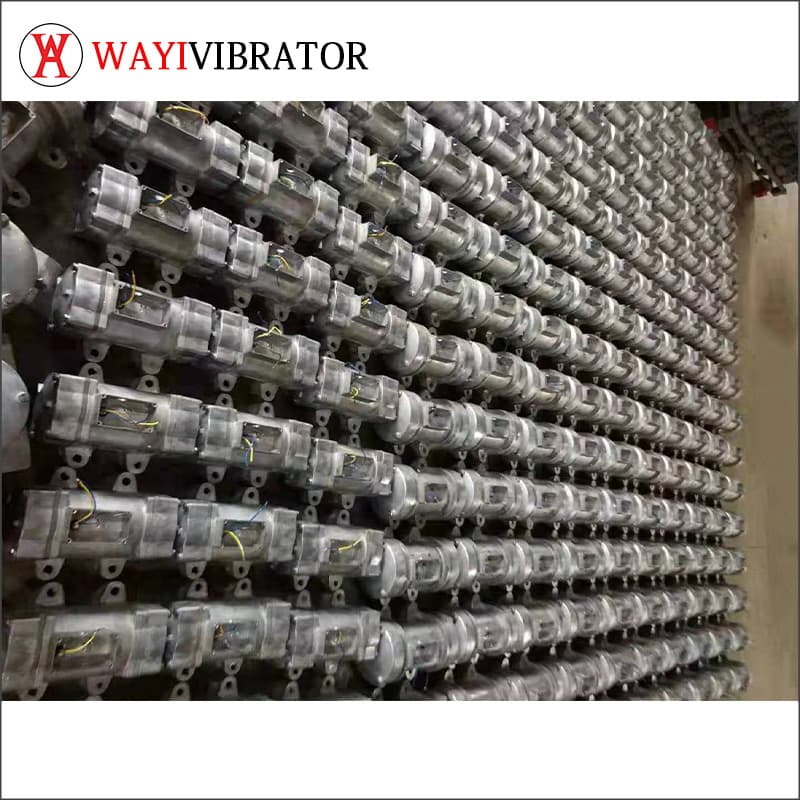 ZW-2 three phase 0.37kw 3KN concrete vibrating motor for sale from WAYIVIBRATOR